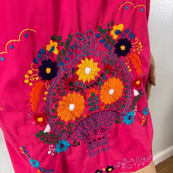Erica Maree Boho Hot Pink Multicolor Embroidered Floral Mini Dress Size M - Picture 7 of 9